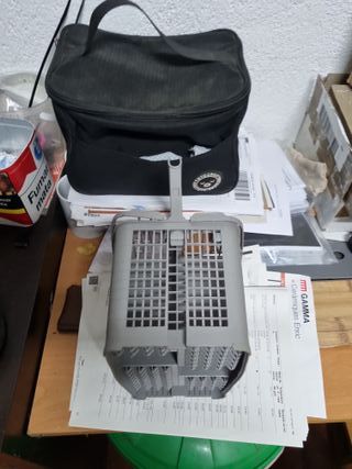 Cestello per lavastoviglie
Marca Bosch