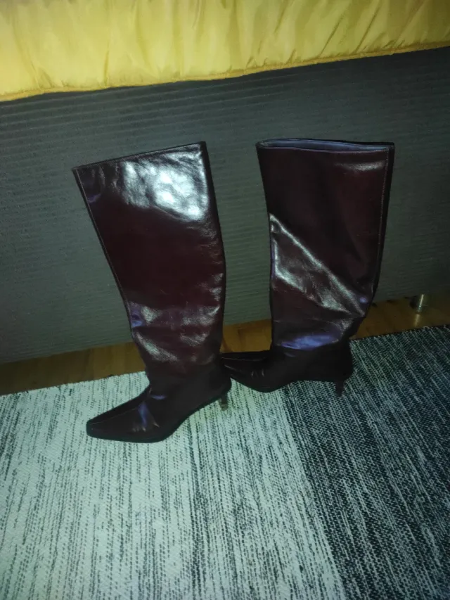 Botas de tacón altas marrones