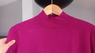 Jersey cuello alto con licra