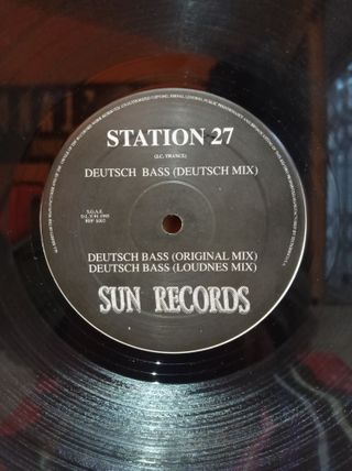 Vinilo makina remember 