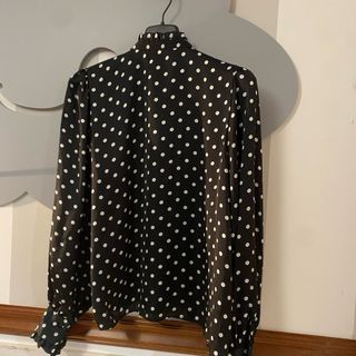 Camisa Zara lunares negra