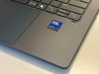 HP OMNIBOOK I7 ULTRA CONVERTIBLE 14” 32GB 1TB
