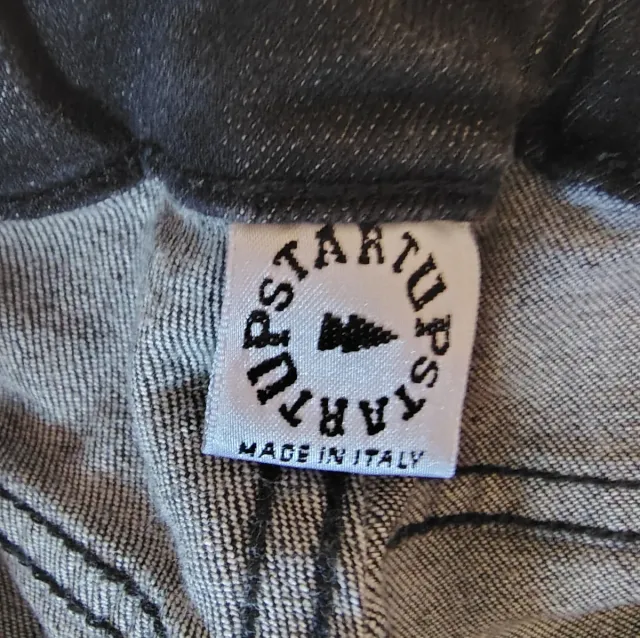 Jeans neri con logo startup laterale tag.12 anni