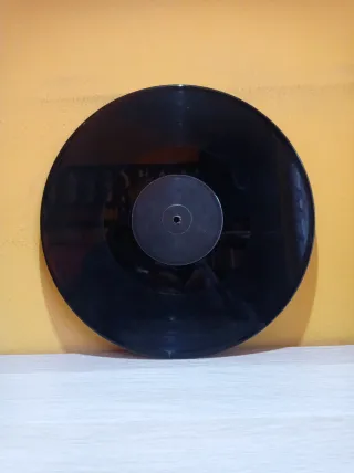Vinilo makina remember 