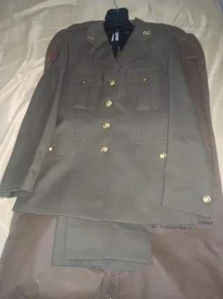 Traje de bonito ET