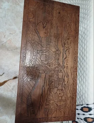 Precioso baúl restaurado, pintado con incrustacion