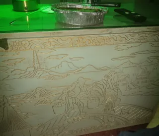 Precioso baúl restaurado, pintado con incrustacion