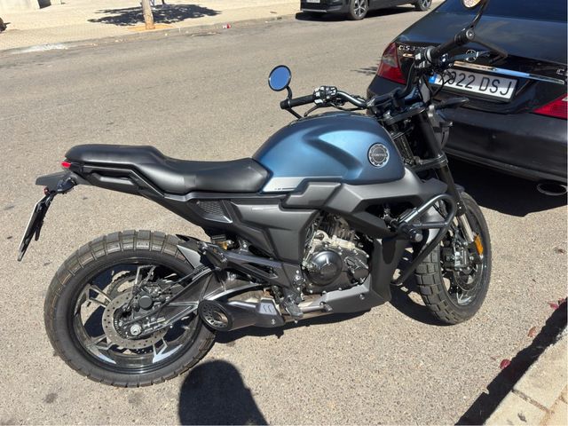 Moto Zontes 125cc Azul