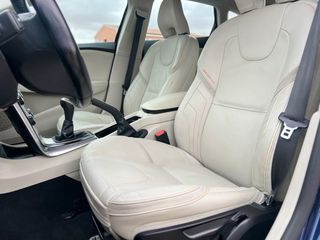 Volvo V40 2014