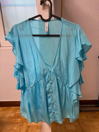 Blusa Mango volantes escote azul Talla L