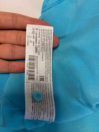 Blusa Mango volantes escote azul Talla L