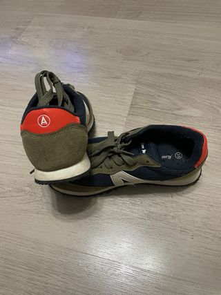Zapatillas Álvaro Moreno Talla 35