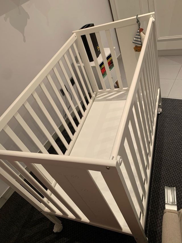 Cuna bebé 60x120 + colchón