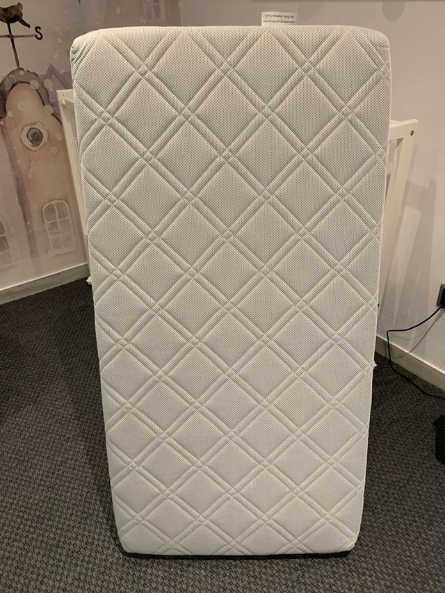 Cuna bebé 60x120 + colchón