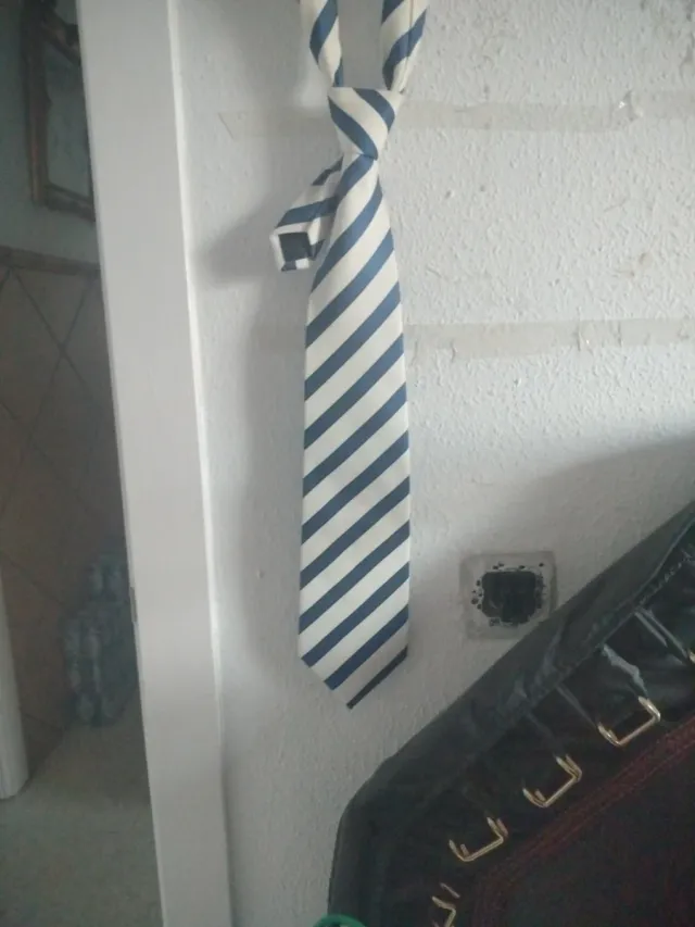 Corbata Rayas Azul y Blanco