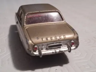 Ford Taunus Dinky Toys