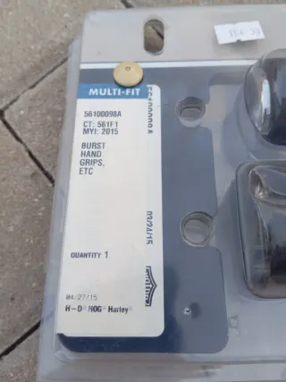 Puños Harley Davidson Burst 56100098A