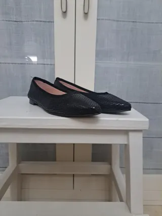 Manoletinas negras tejidas