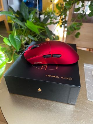 Ratón inalámbrico EWEADN rojo