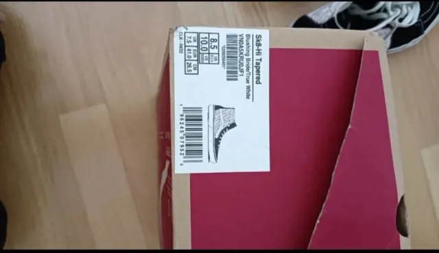 Vans Sk8-hi negras y rosas.