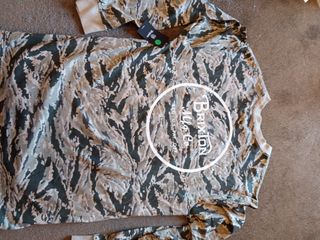 Camiseta Brixton manga larga camuflaje