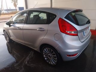 Ford Fiesta 2010