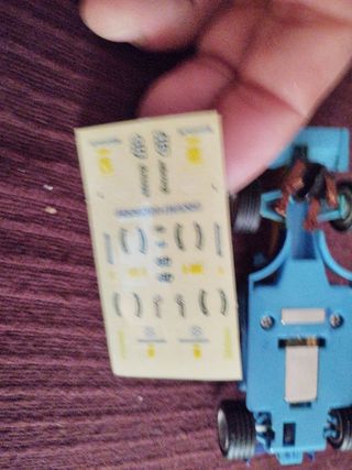 Coche Scalextric Renault F1 Team