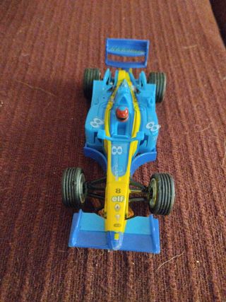Coche Scalextric Renault F1 Team