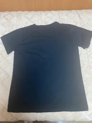 Camiseta  Jeans Negra