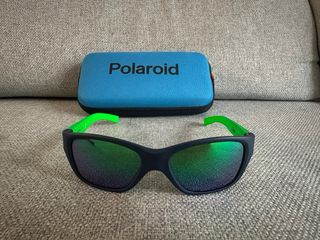 Gafas de sol niño Polaroid azul marino y verde