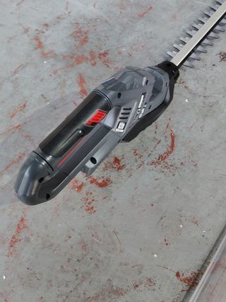 Tagliasiepi a batteria - Kraftixx KX-AHS 1858 Li K