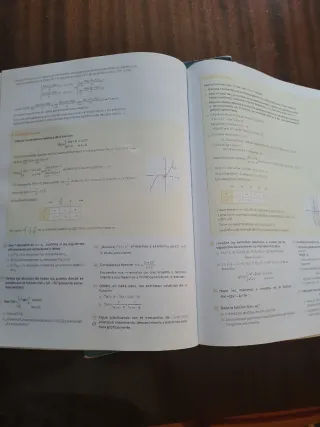 Matemáticas II. 2 Bachillerato. Revuela
