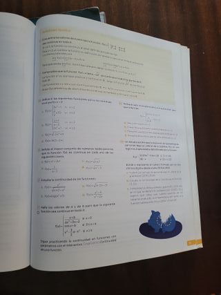 Matemáticas II. 2 Bachillerato. Revuela