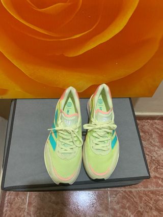 Zapatillas Adidas Adizero Verdes y Rosas