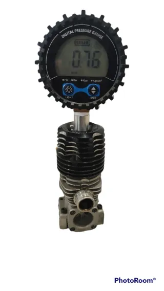 Strumento compressione motori RC