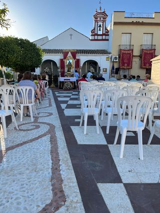 Alquiler mobiliario eventos Aljarafe (Sevilla)