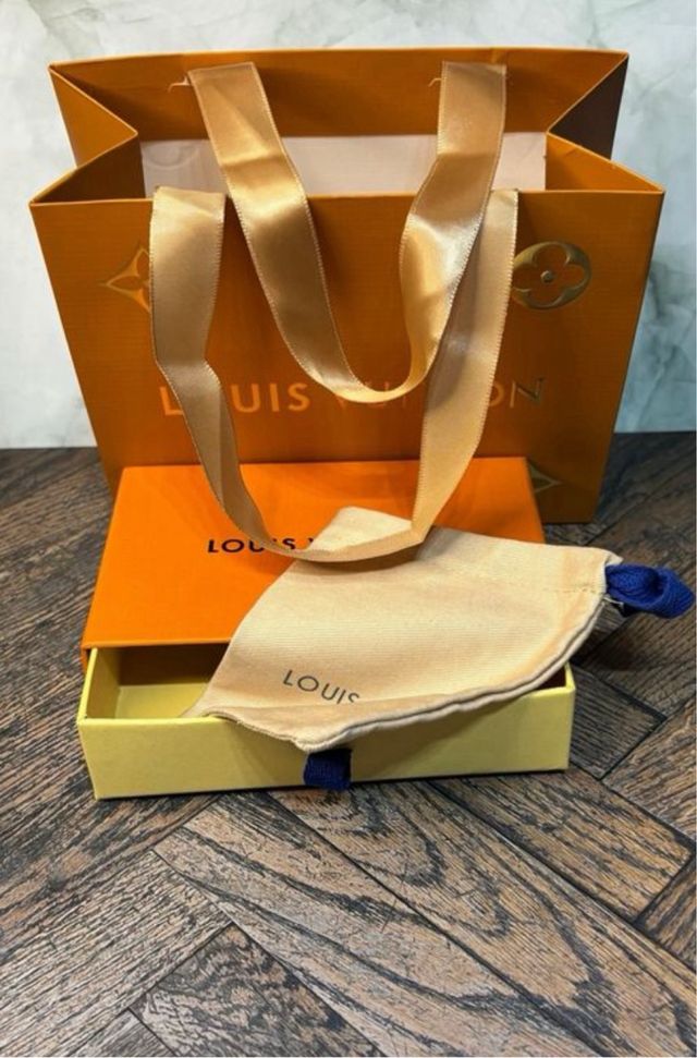 Llavero Louis Vuitton Dorado