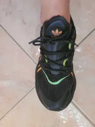 Scarpe da ginnastica Adidas donna nere multicolor