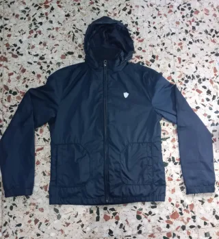 Cazadora azul con capucha Talla S