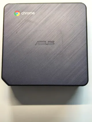 Mini PC ASUS i7 Fanless Silencioso 238gB
