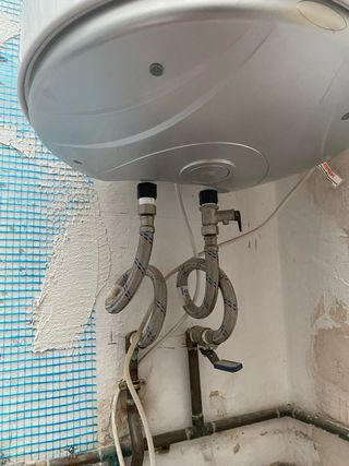 Termo Eléctrico Cointra 100L