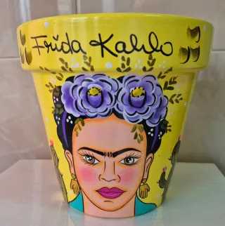 Maceta Frida Kahlo 18x19x11