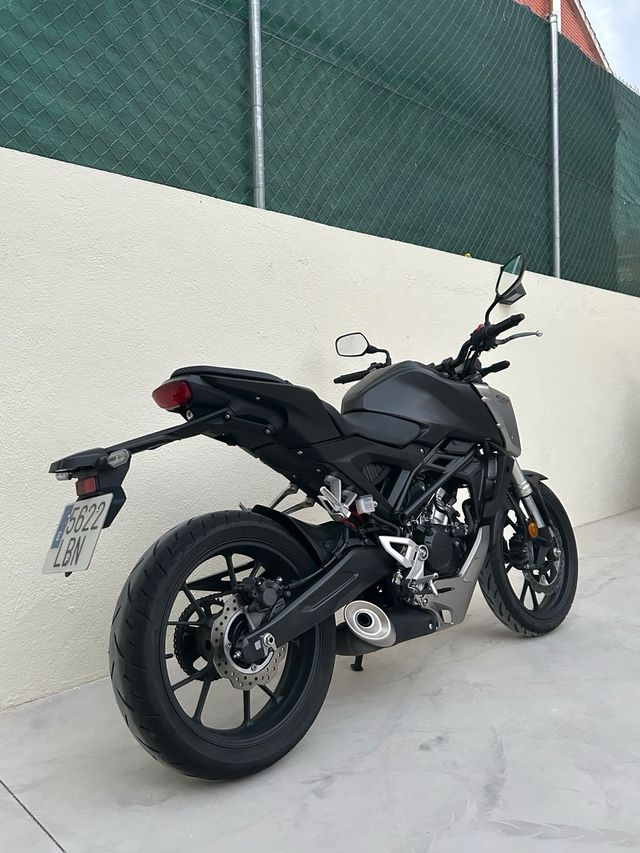 Honda CB125R 2019 18.000Km