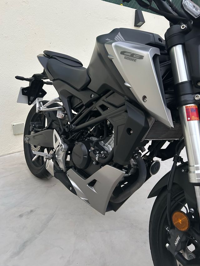 Honda CB125R 2019 18.000Km