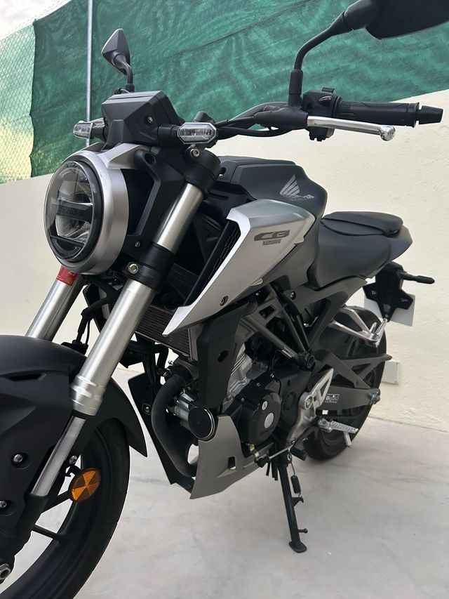 Honda CB125R 2019 18.000Km