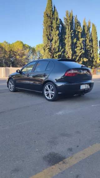 SEAT Leon 2004