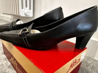 Zapatos de tacón Maja negros