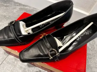 Zapatos de tacón Maja negros