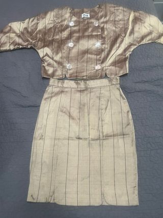 Conjunto Blusa y Falda Rayas