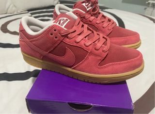 Nike SB Dunk Low Adobe